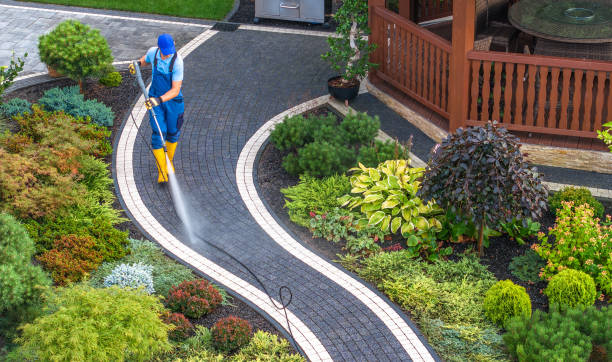 Why Choose Our Certified Pressure Washing Experts for Your Project Needs in White City, OR?